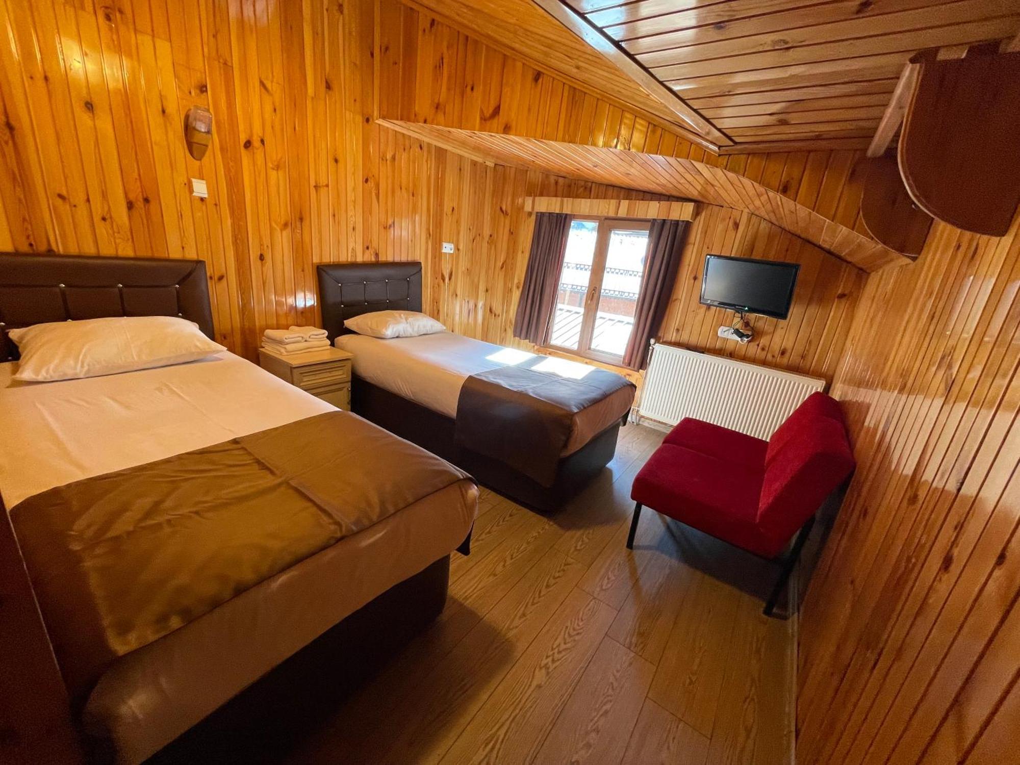 Ozkan Otel Uzungöl Luaran gambar