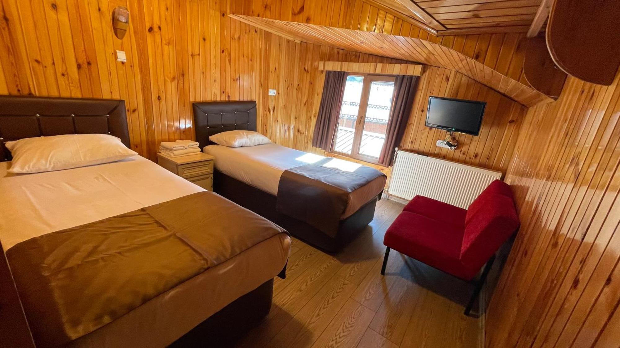 Ozkan Otel Uzungöl Luaran gambar